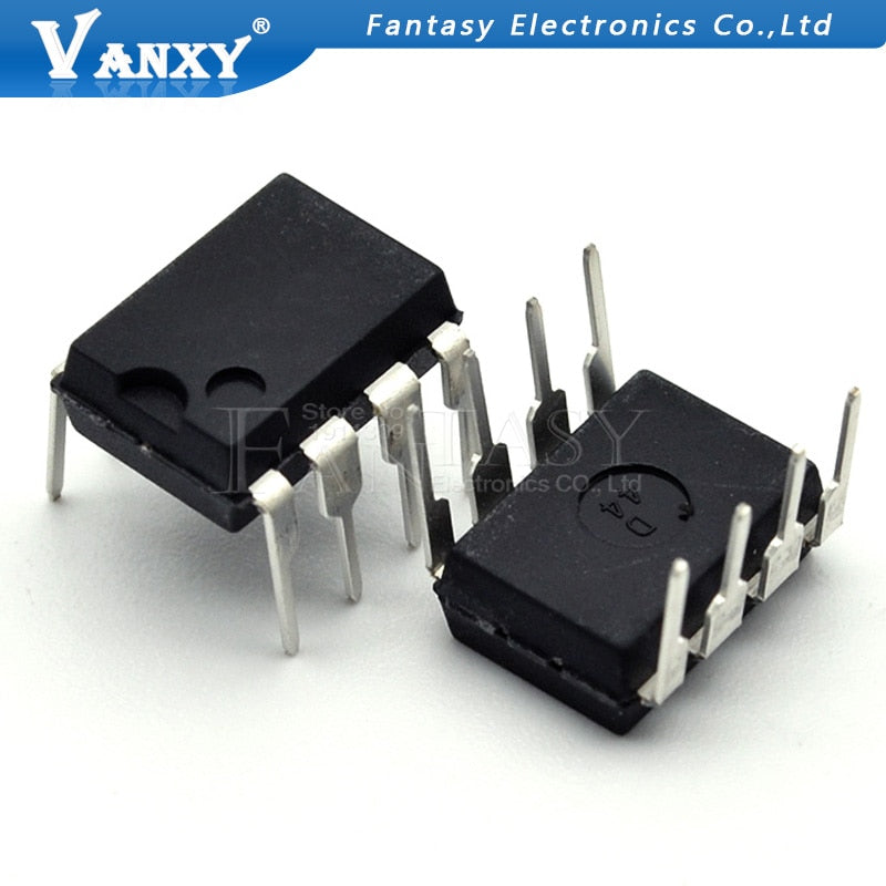 10pcs LM555CN DIP8 LM555 DIP-8 555CN DIP